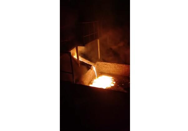 放渣現(xiàn)場(chǎng)視頻